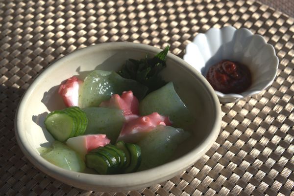 刺身こんにゃくとしめ鯖の中華和え