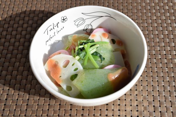 刺身こんにゃくとしめ鯖の中華和え